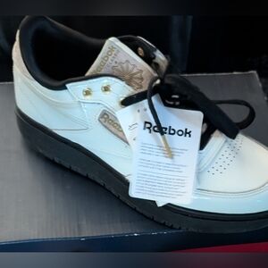 Reebok White and Black Sneakers (Cardi Club C Double)